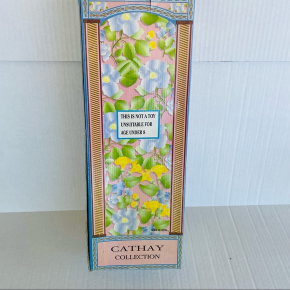 Cathay Collection Antique Porcelain Doll in Box Brand New with Stand 15” - Picture 12 of 13